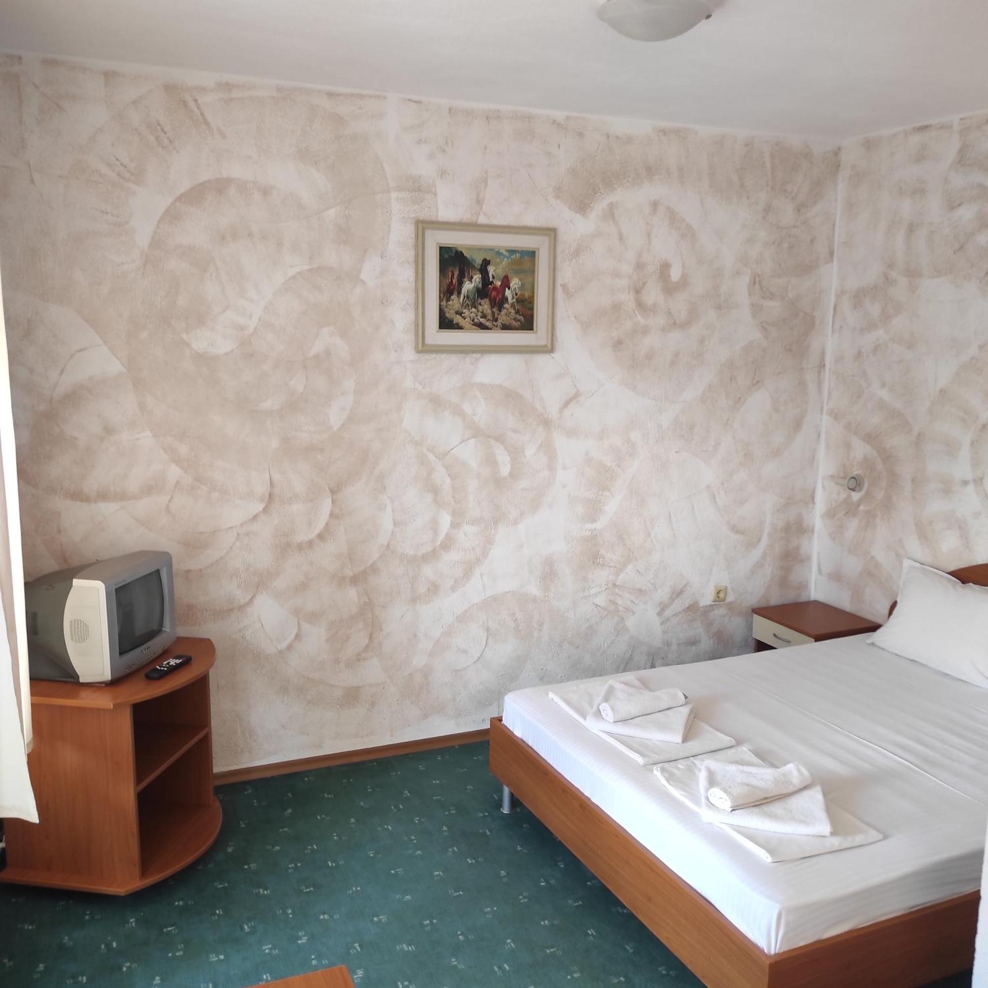 Hotel Хотел Андре Černomorec Exteriér fotografie