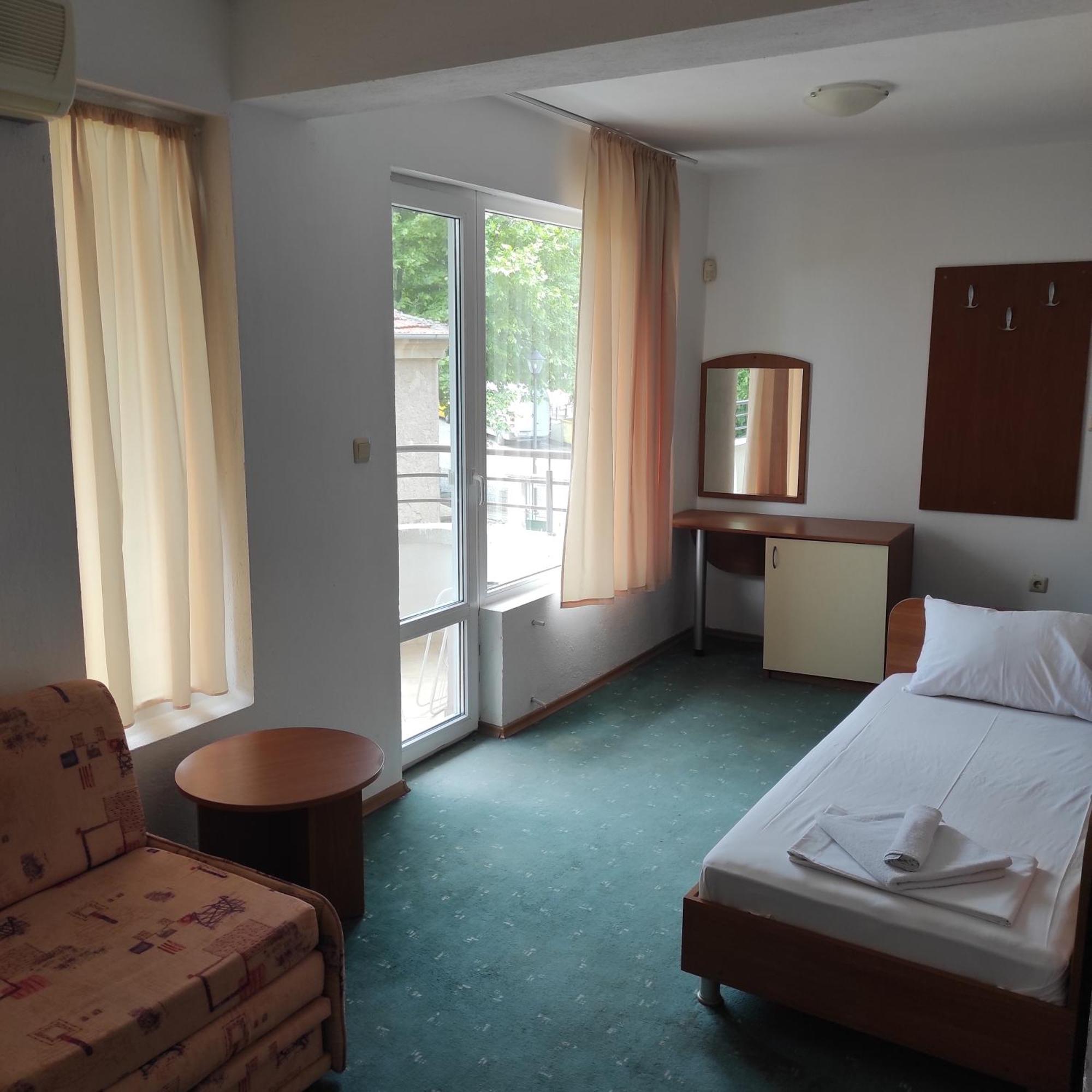 Hotel Хотел Андре Černomorec Pokoj fotografie